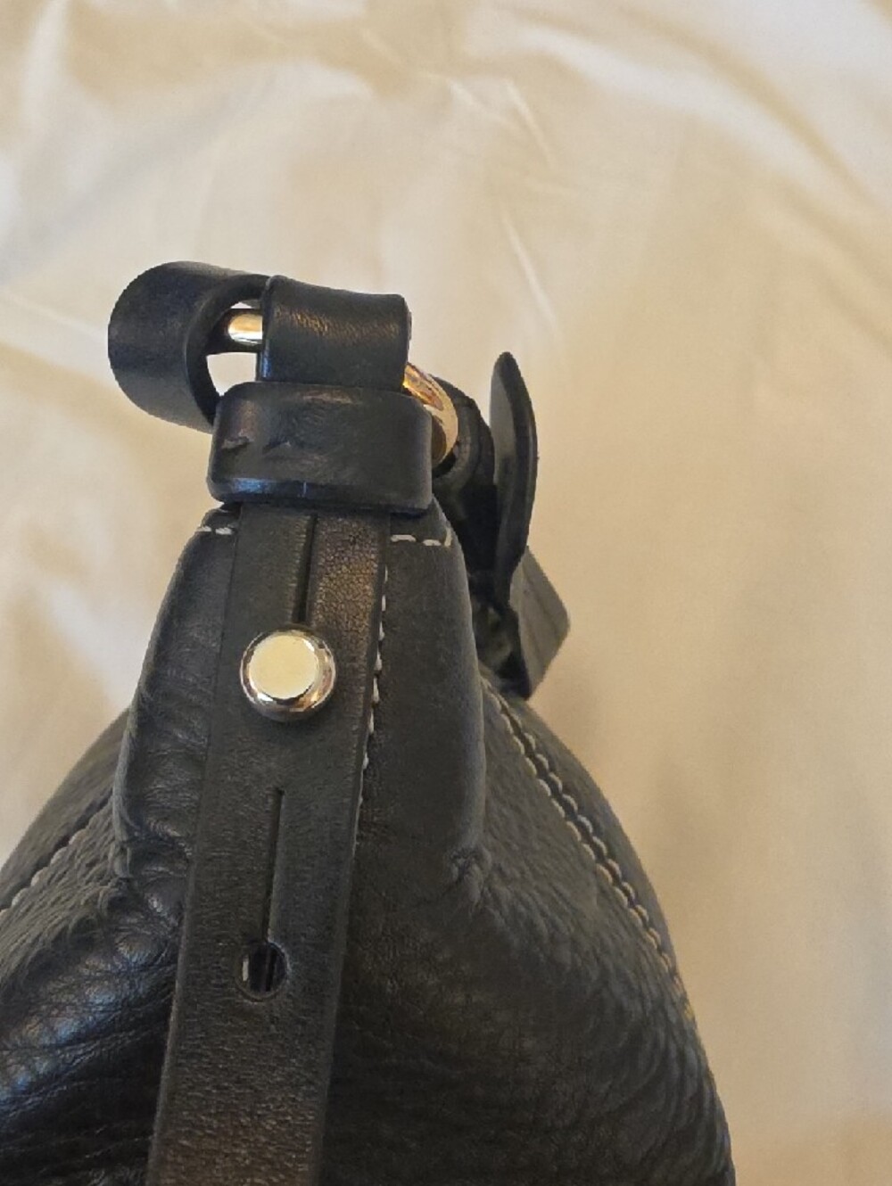 Dooney & Bourke Black Pebbled Leather Shoulder Bag - Picture 5 of 8